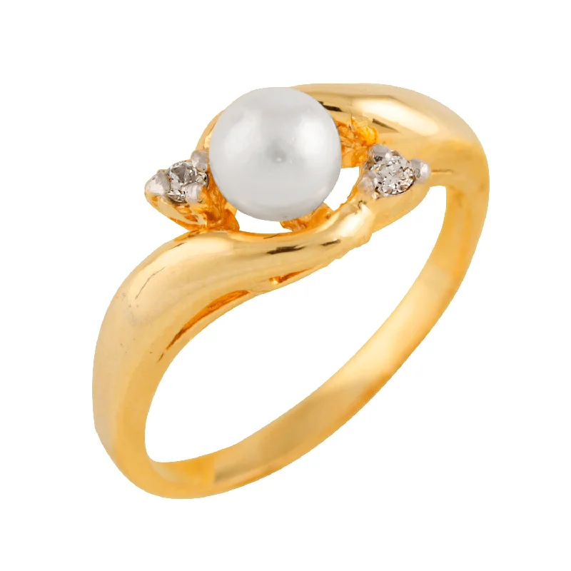 .04CT Diamond 14k Gold Ring with a white 7-8mm Freshwater Pearl