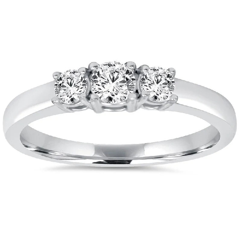 14k White Gold 3/4ct TDW Diamond Three Stone Engagement Ring