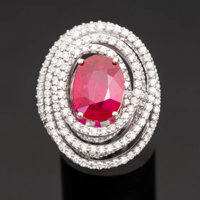 Juno - 6.21 carat natural ruby ring with 2.83 carat natural diamonds