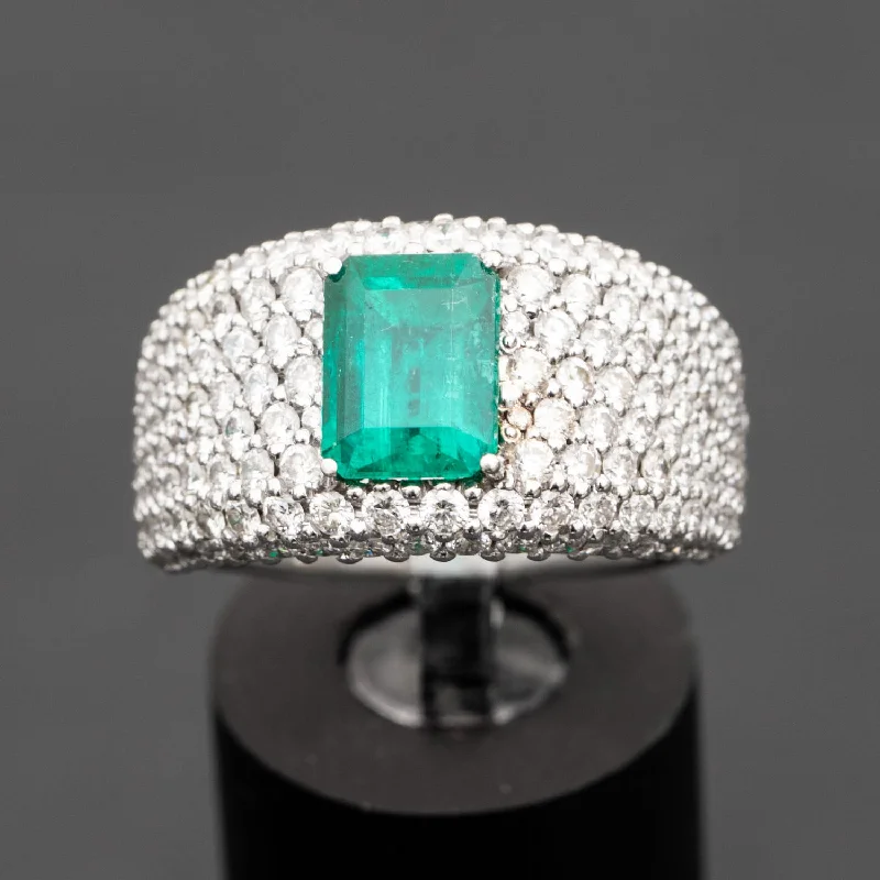 Kaly - 2.48 carat natural emerald ring with 2.66 carat natural diamonds