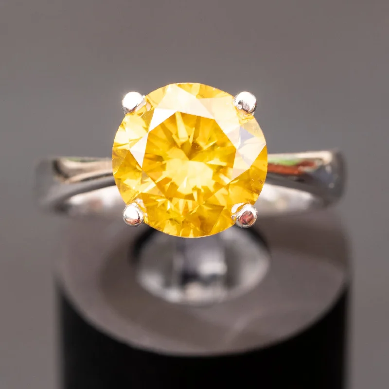 Johana - 3.90 carat natural fancy vivid orange yellow diamond ring clarity VS - Saffron Diamond Ring