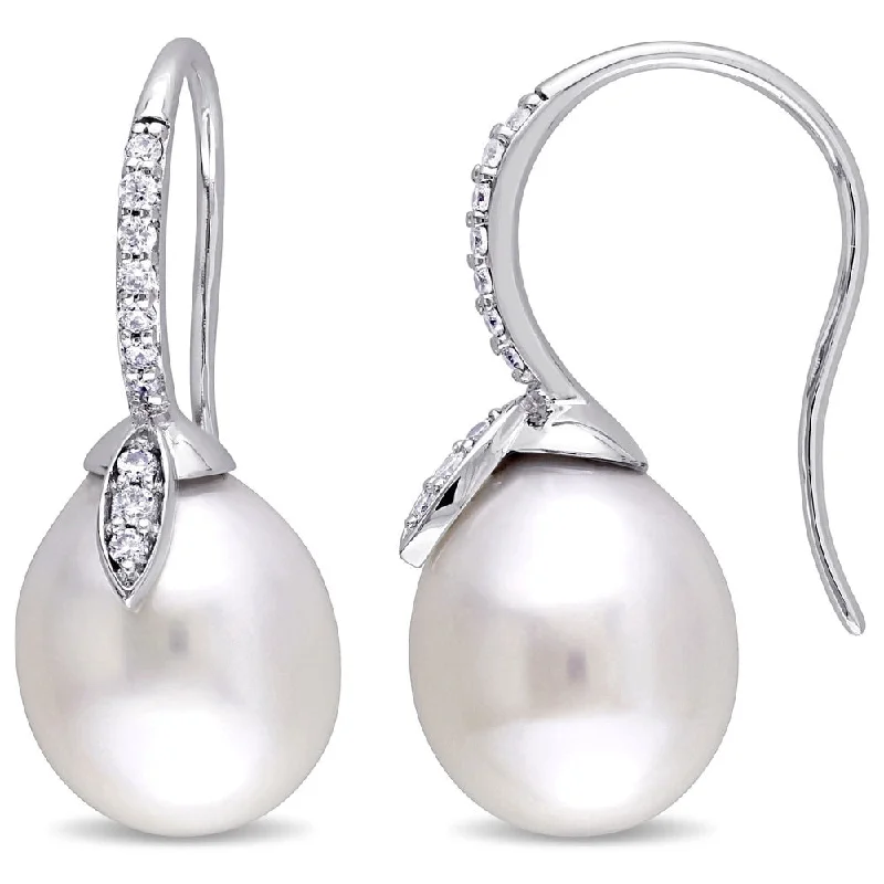 Miadora Signature Collection 14k White Gold Cultured South Sea Pearl and 1/5ct TDW Diamond Linear Flower Earrings (G-H, SI1-SI2)