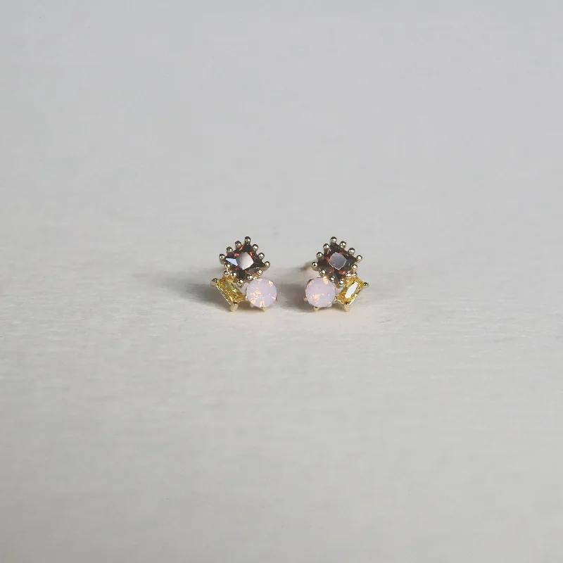 Ruby Studs | Gold